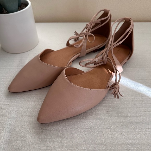 New Halogen Blush Leather Pointed Wrap Around Ankle Tassels Flats Women’s 10M - Picture 3 of 13